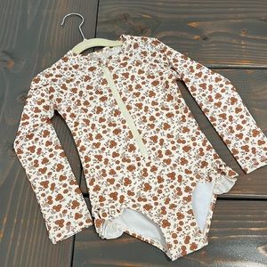 Brand new rylee and Cru rash guard swim suit. 4-5 year s